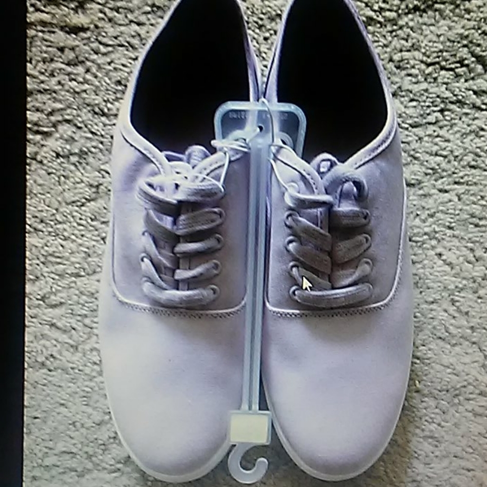 Women's Lilac Canvas Sneakers Sz10